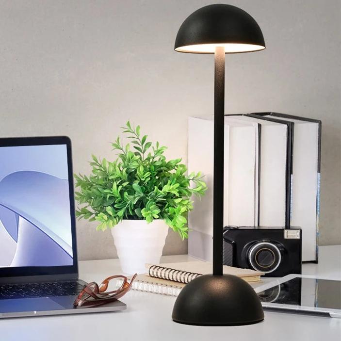 Minimal Dome Table Lamp