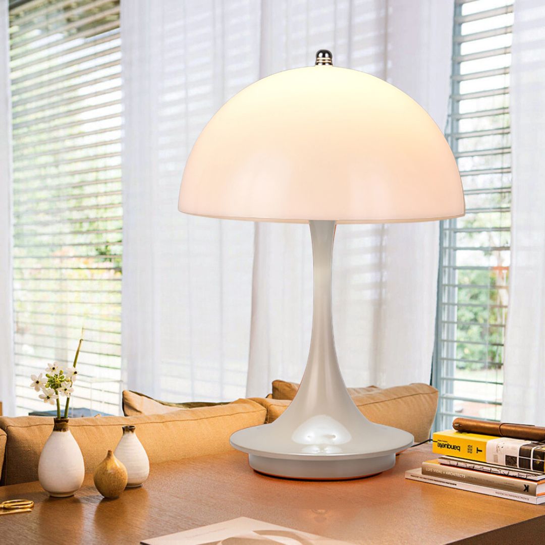 Elegant Retro Table Lamp