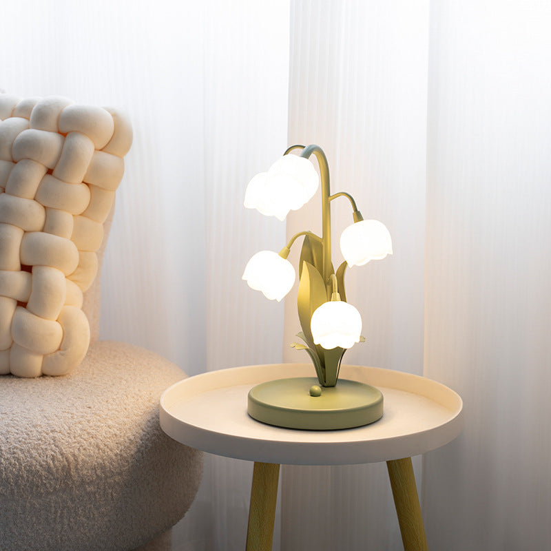 Lily Blossom Table Lamp