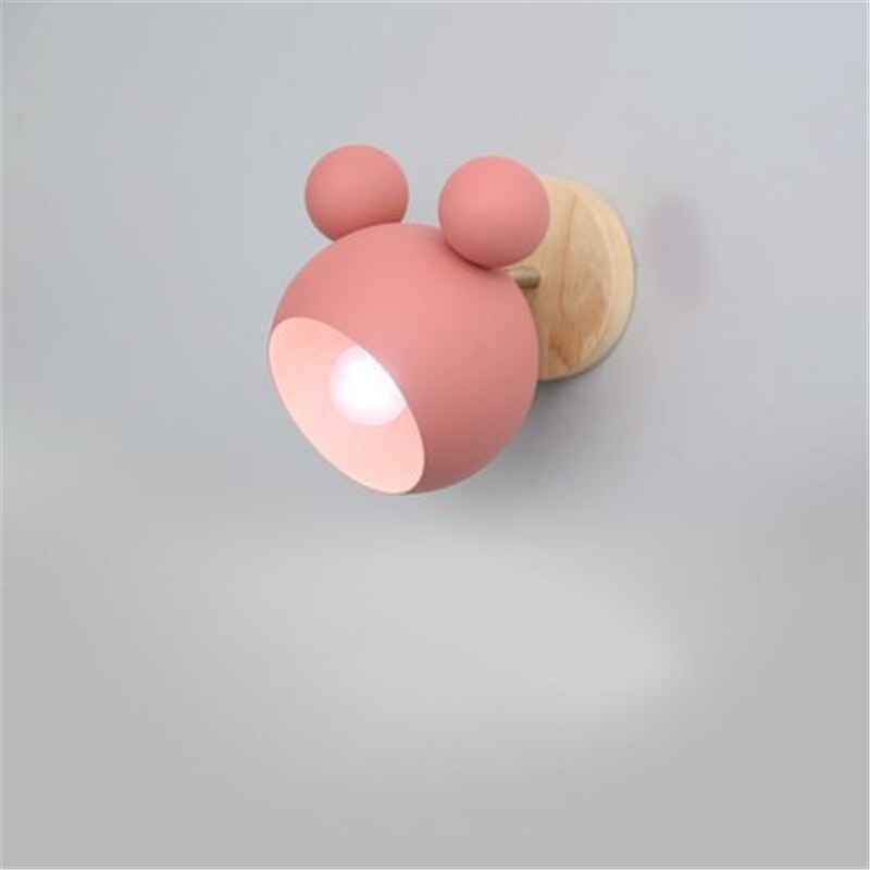 Playful Buddy Wall Lamp