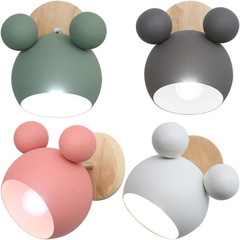 Playful Buddy Wall Lamp